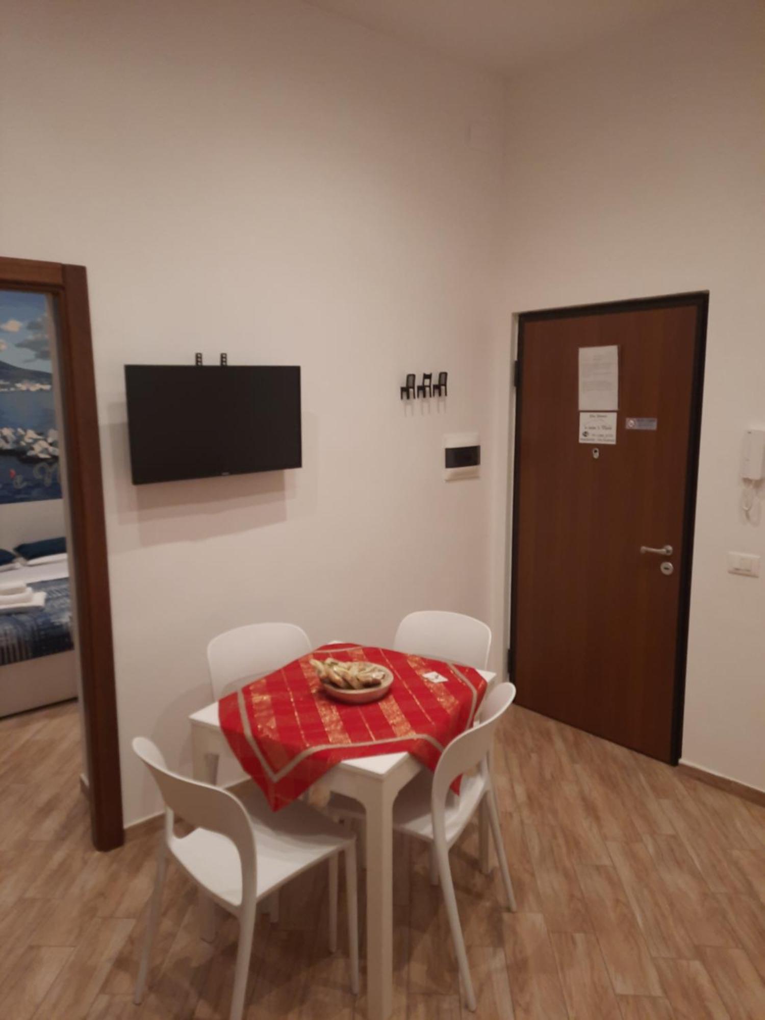 'A Casa 'E Ninu Casa Vacanze Napels Buitenkant foto